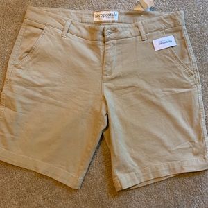 Never worn khaki shorts